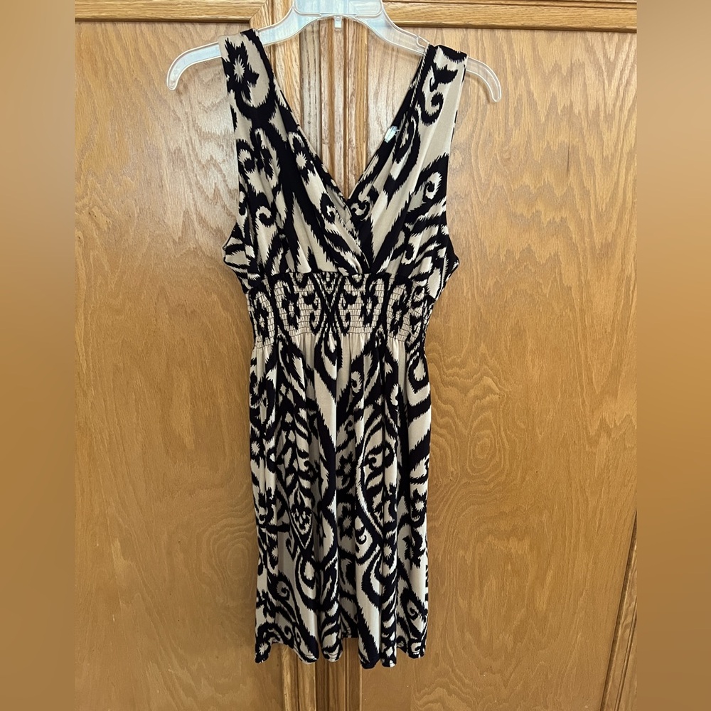 Ikat pattern v-neck stretch dress M
